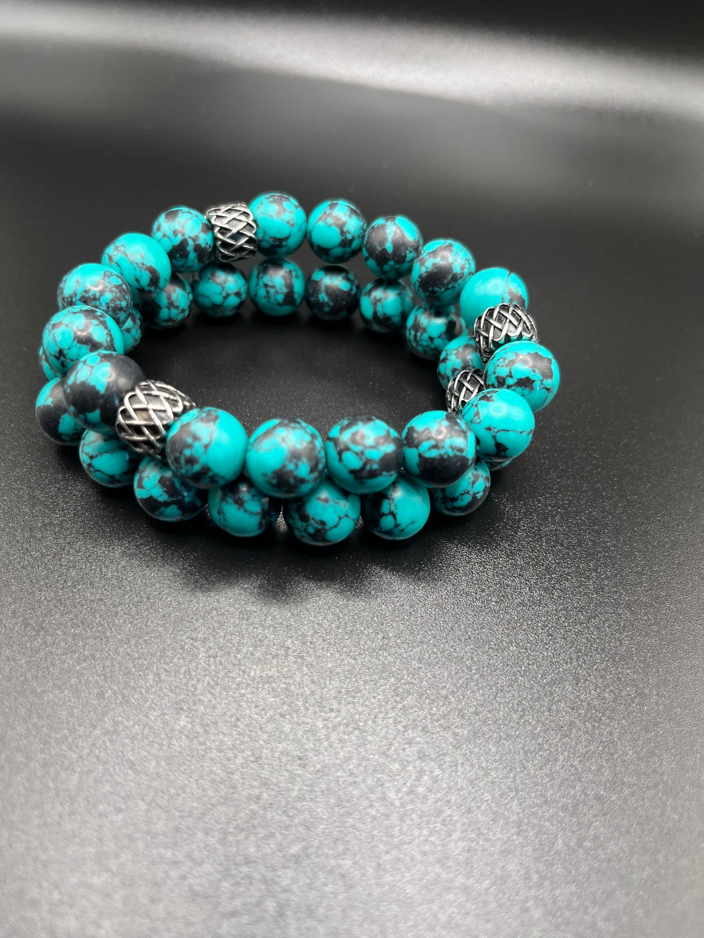 Unisex precious stone bracelets